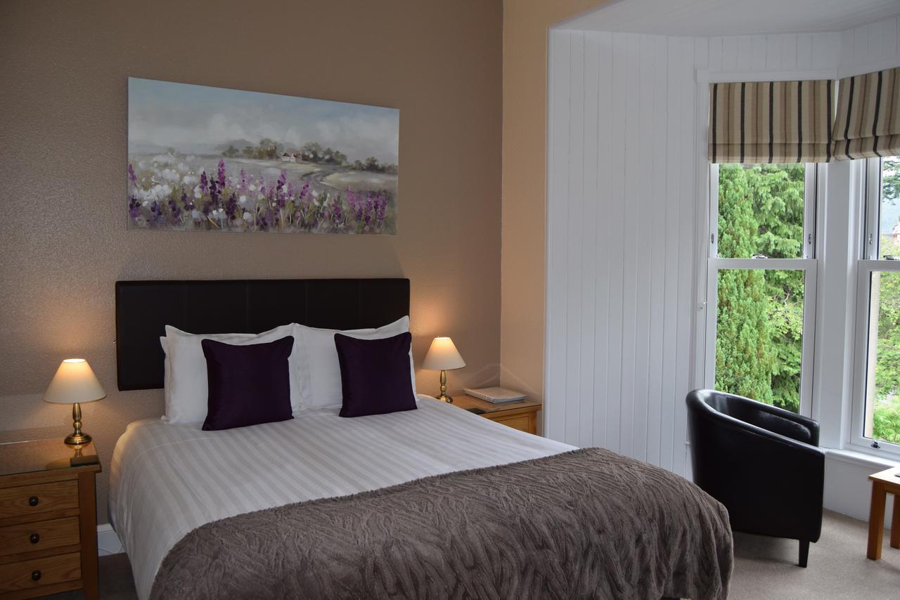 King Room with Mountain View
