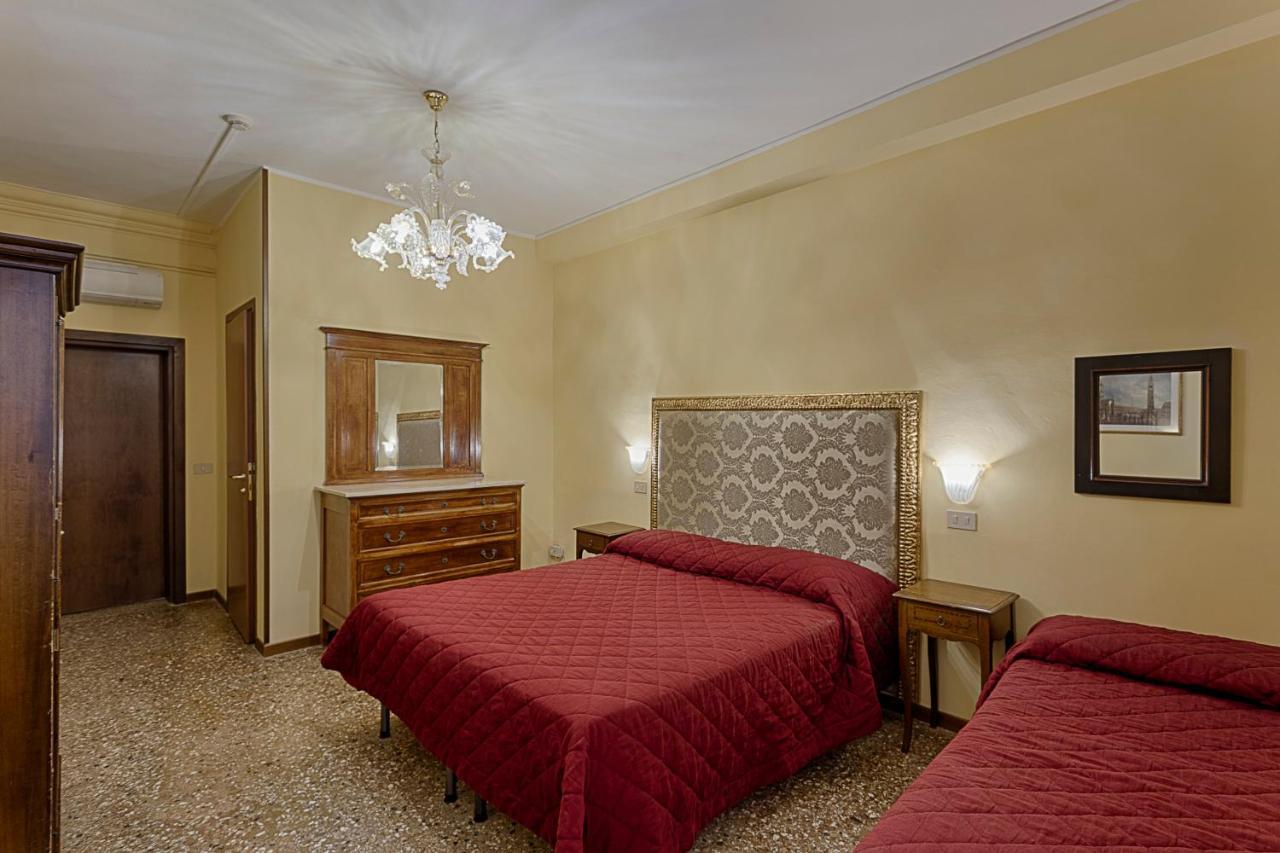 Double Room,727950952:JPEG