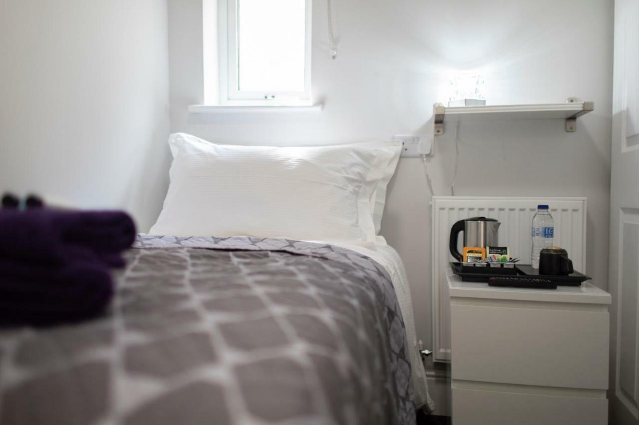 Single Room with Private Bathroom
