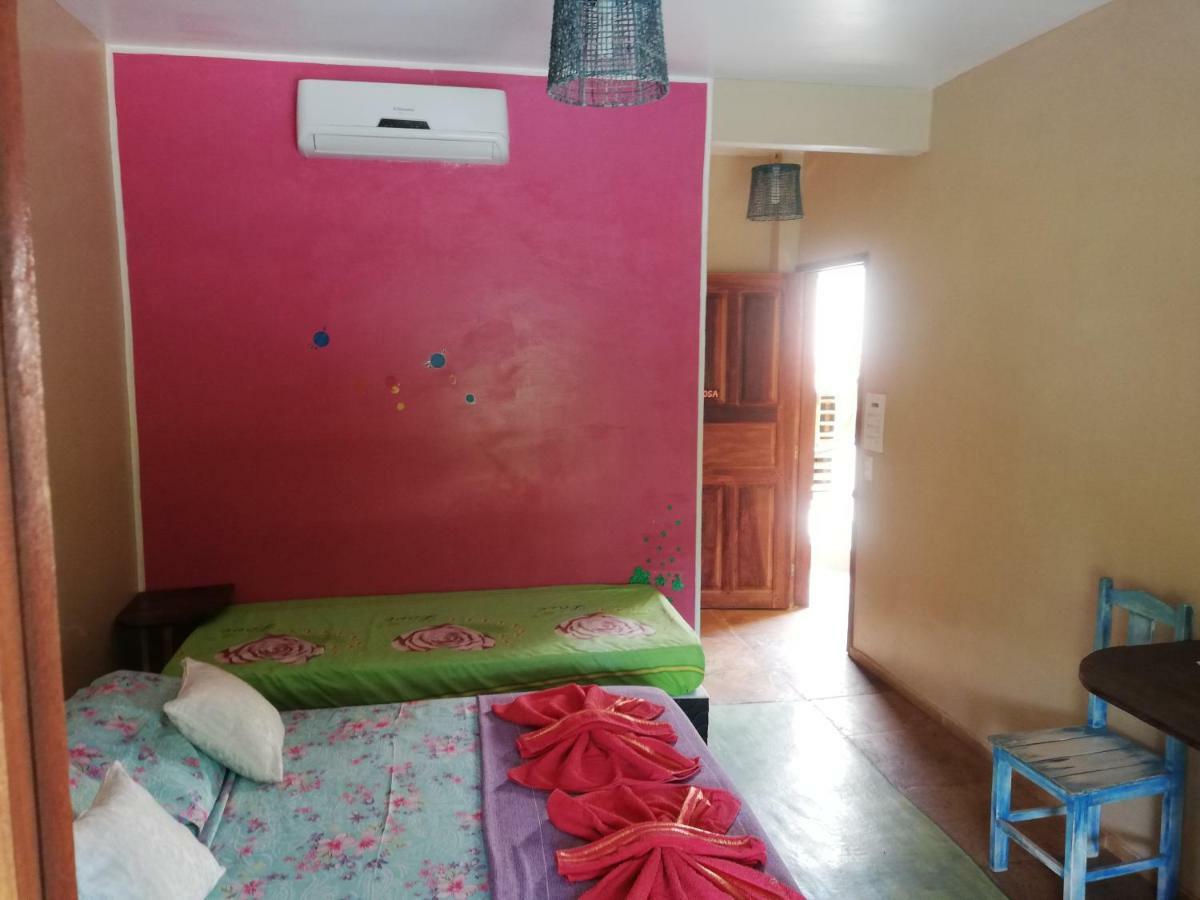 Quarto Duplo com Cama Extra