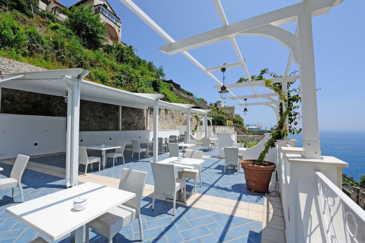 Superior Double or Twin Room with Sea View