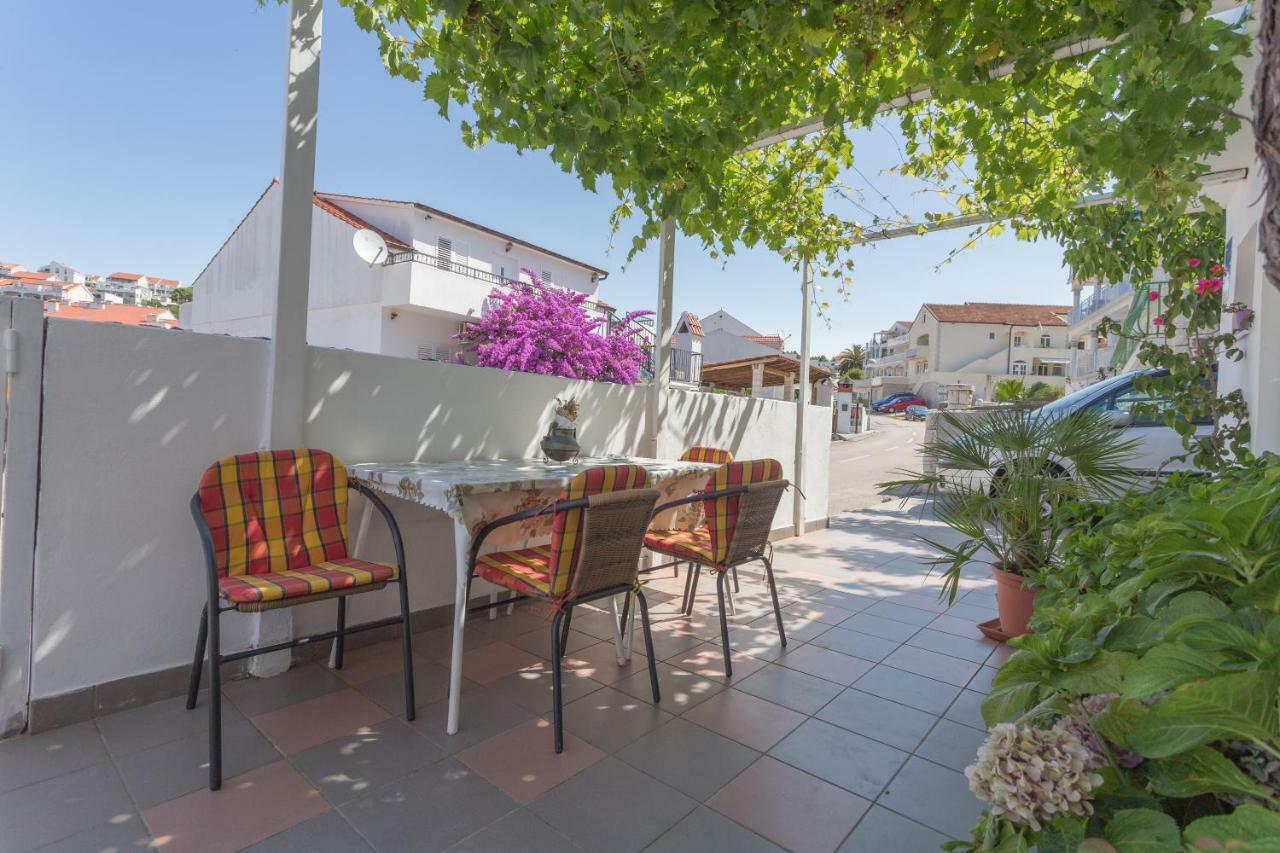 Apartment mit 1 Schlafzimmer und Terrasse
