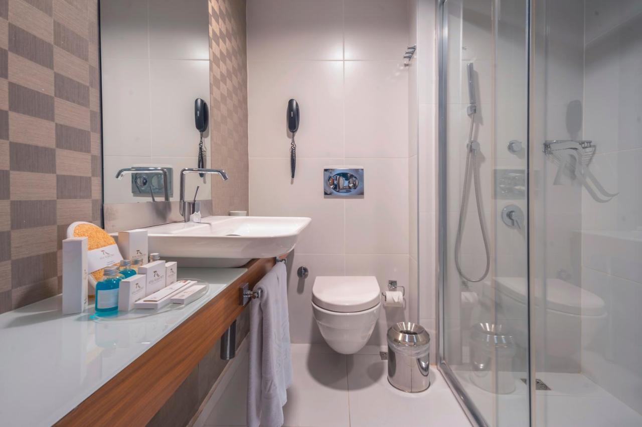 Luxury Triple Room