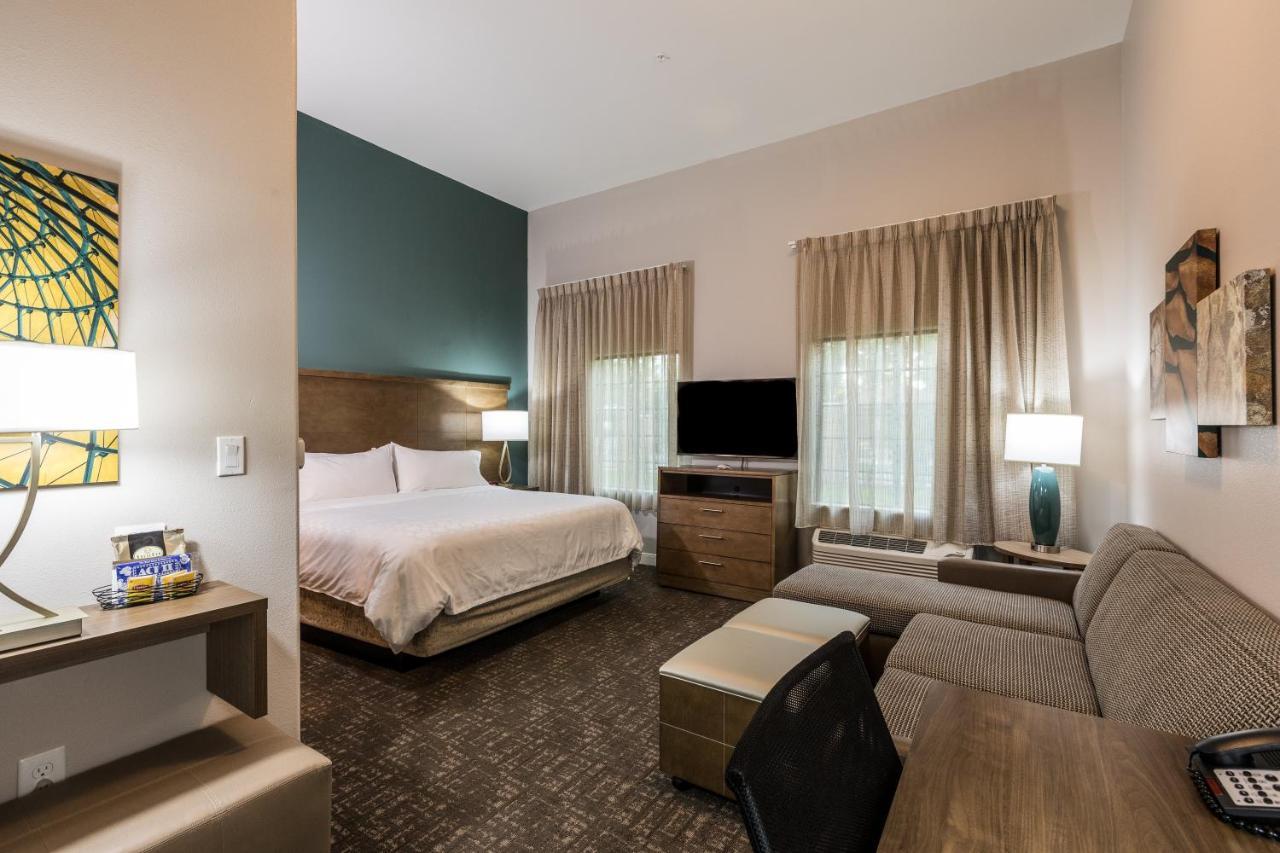 King Studio Suite