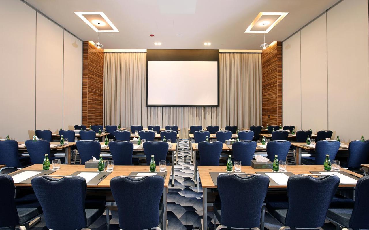 Suite Executive con traslados de lujo gratuitos a la playa de Jumeirah y al centro comercial Mall of Emirates