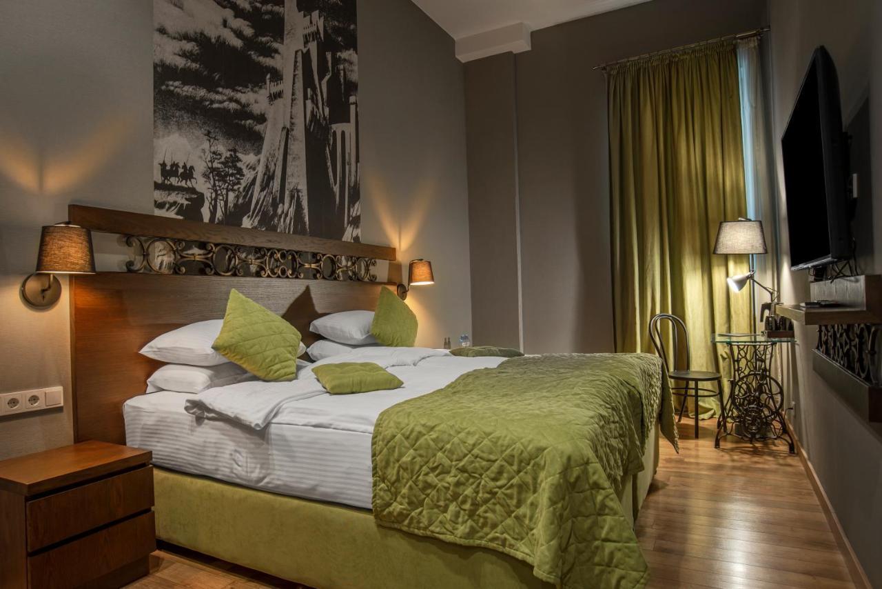 Double Room,999728214:JPEG