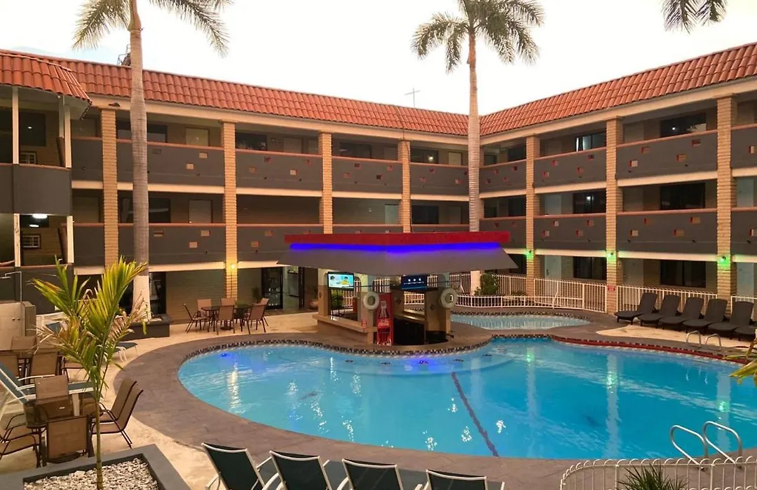 Hotel La Finca-1