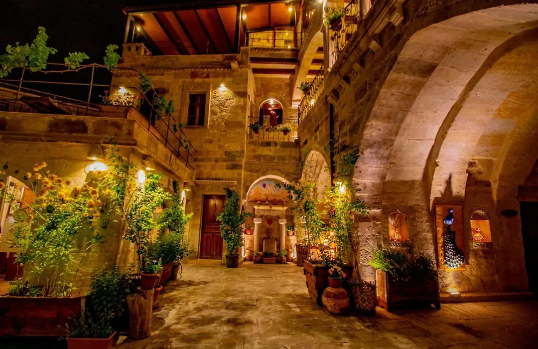 Aren Cave Hotel And Art Gallery-1