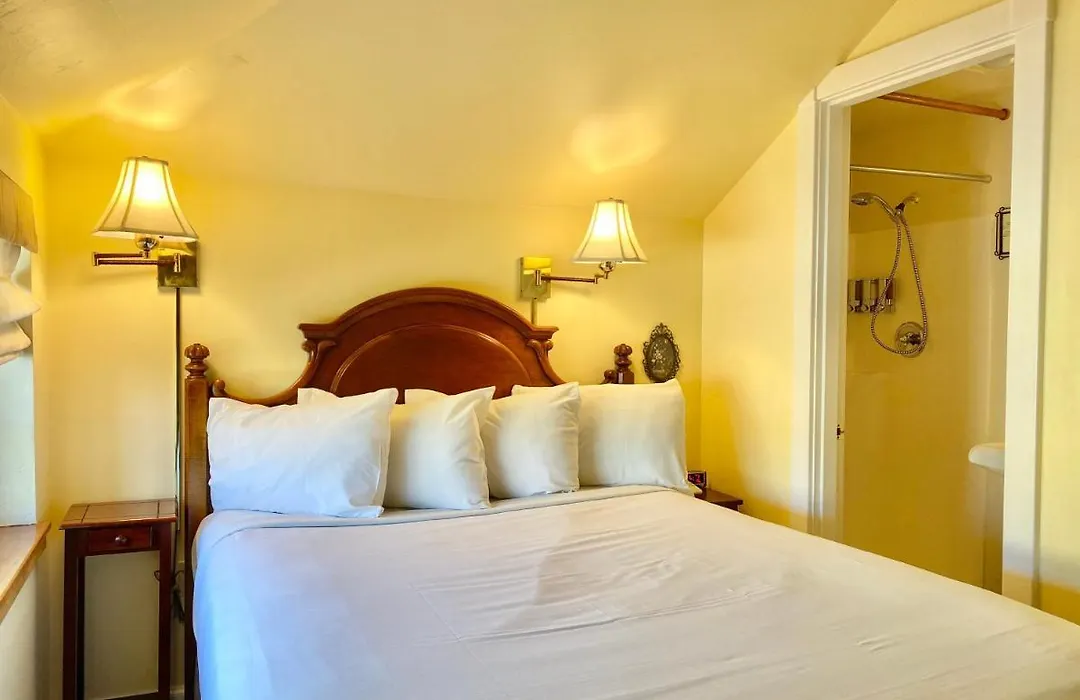 Excelsior Inn-1