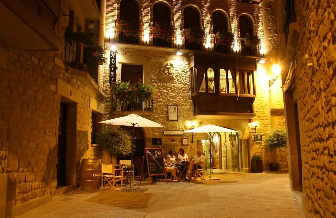 Hotel Merindad de Olite-1