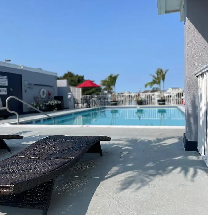 Fenwick Islander Motel-1