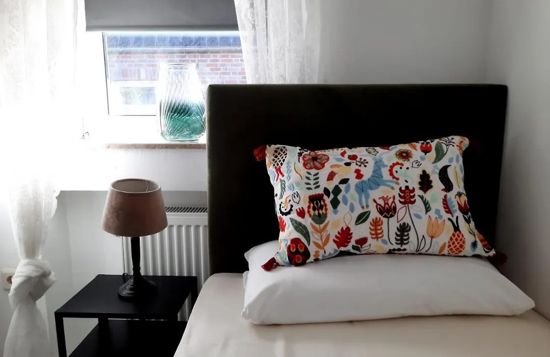 Hotel JUMAs-1