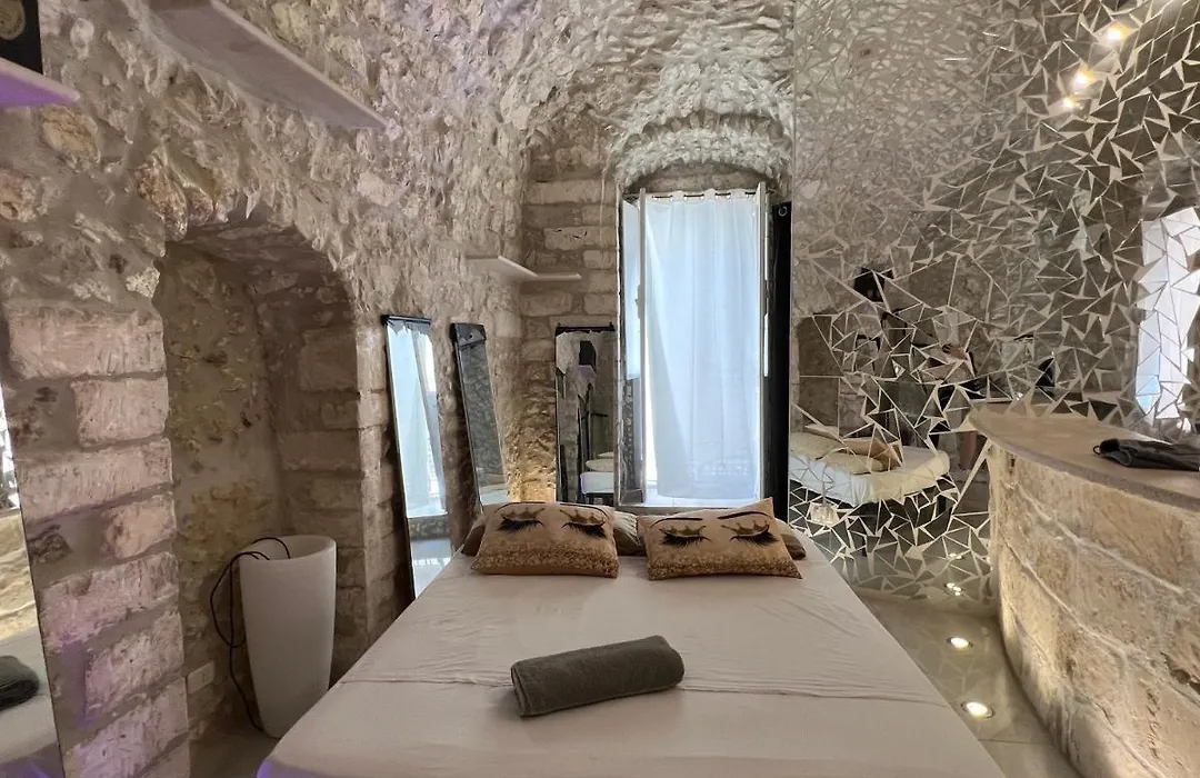 Alba Luxury-1