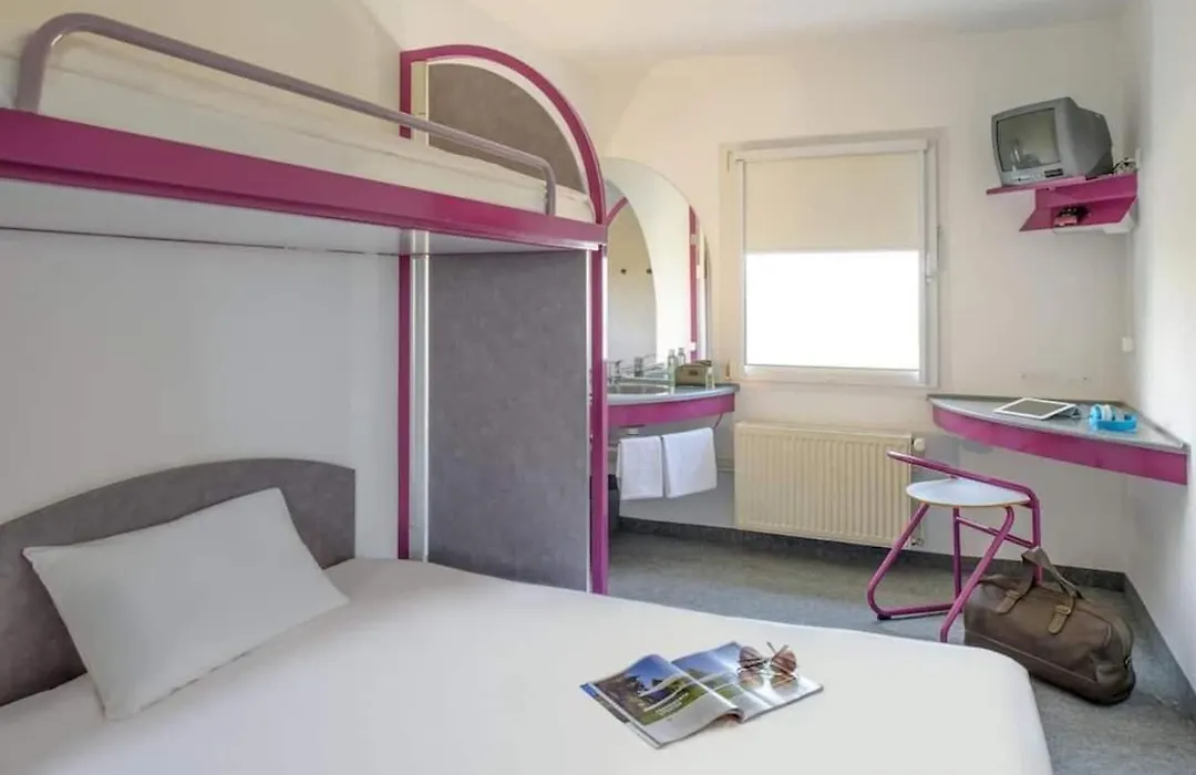 Primotel-1