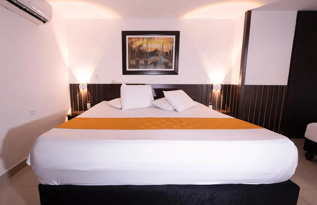 Sixth House Suite-1