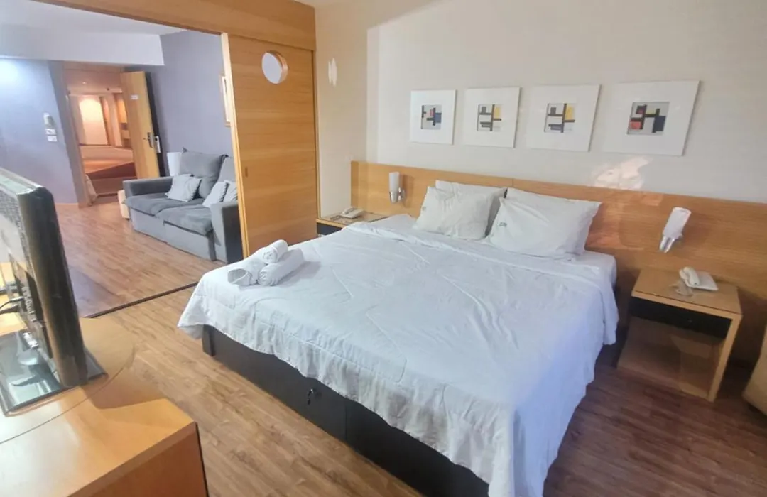 Flat no Golden Tulip By Rei dos Flats-1