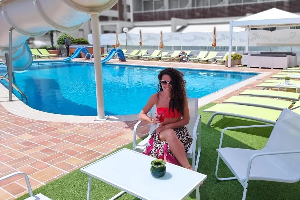 Hotel Alexander-1