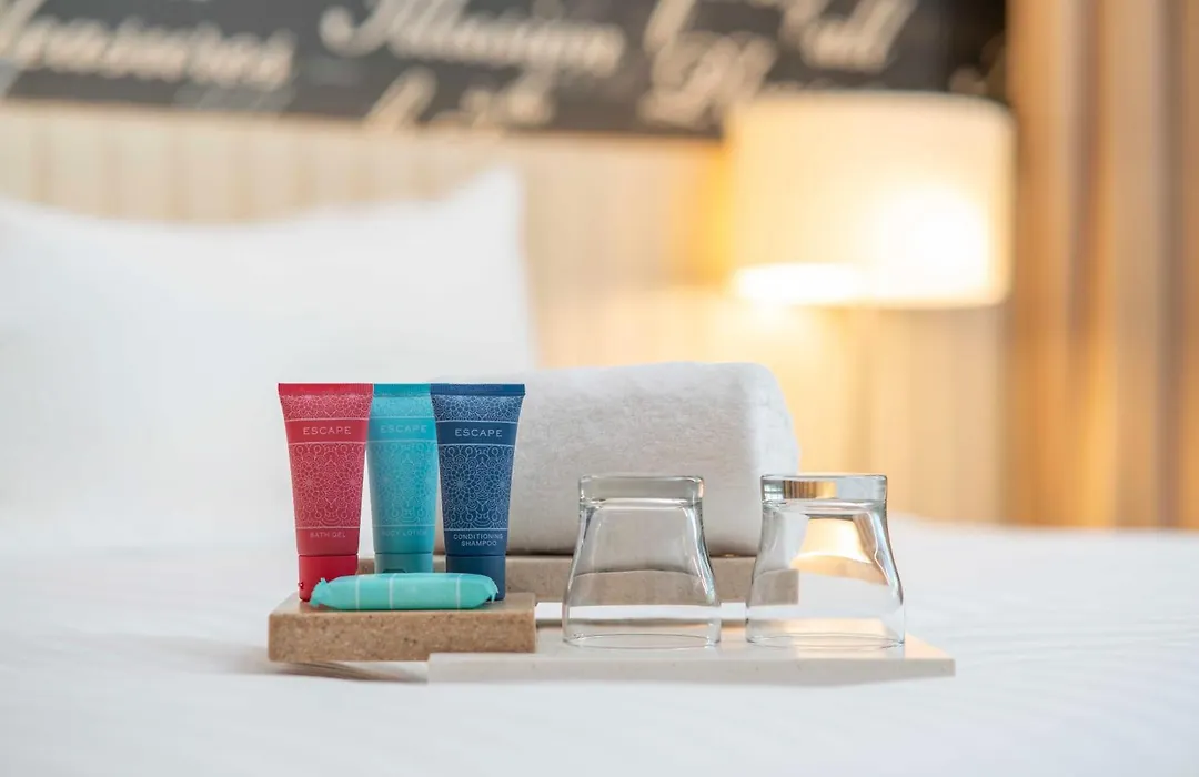 Rendezvous Hotel Singapore By Far East Hospitality-1
