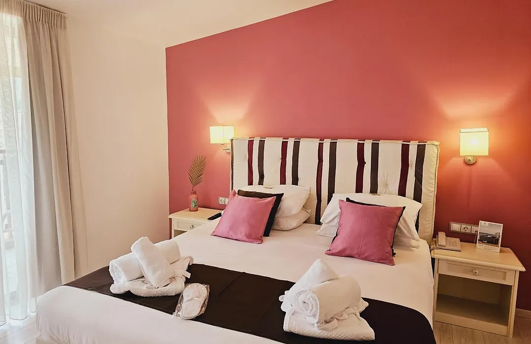 Korina Hotel-1