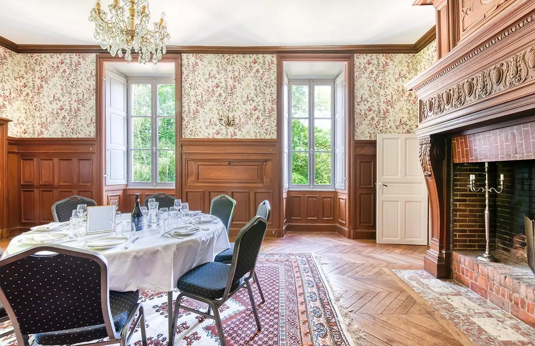 Château le Fresne-1