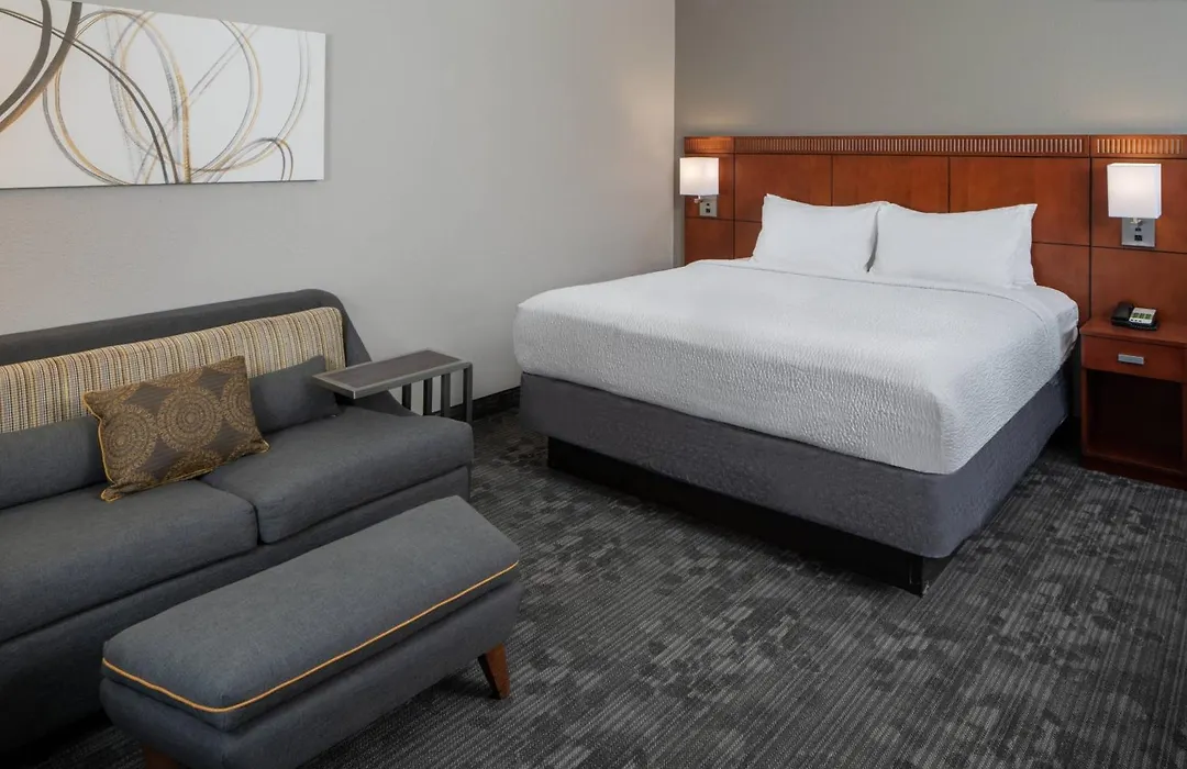 Courtyard By Marriott Nashville Airport-1