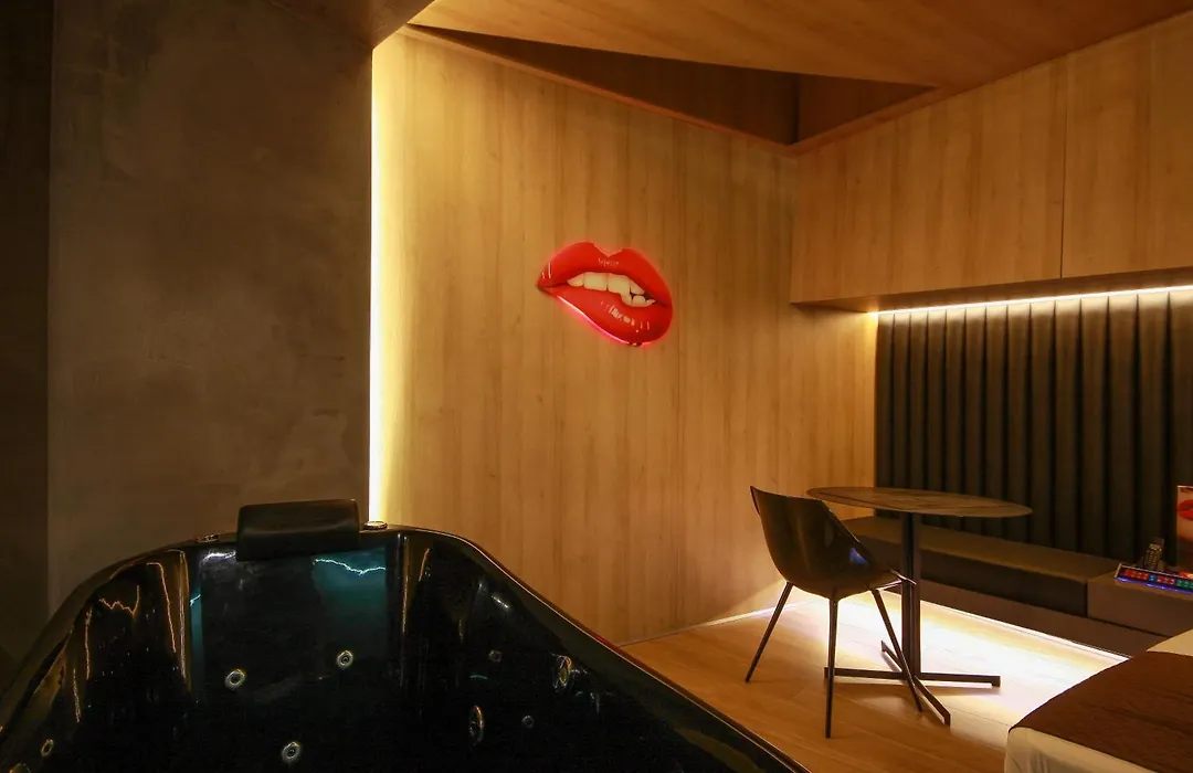 Motel Studio A-1