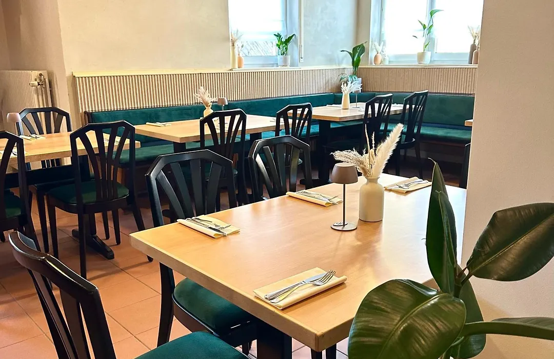 Altes Rathaus Am Elz Garten-1