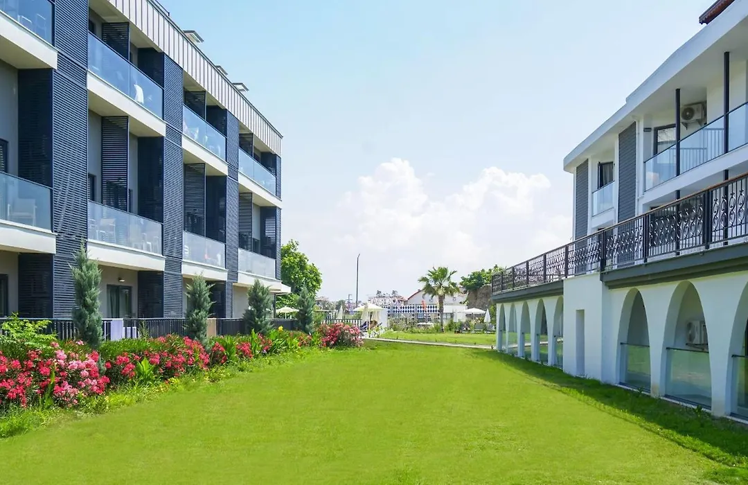 Side Square Hotel-1
