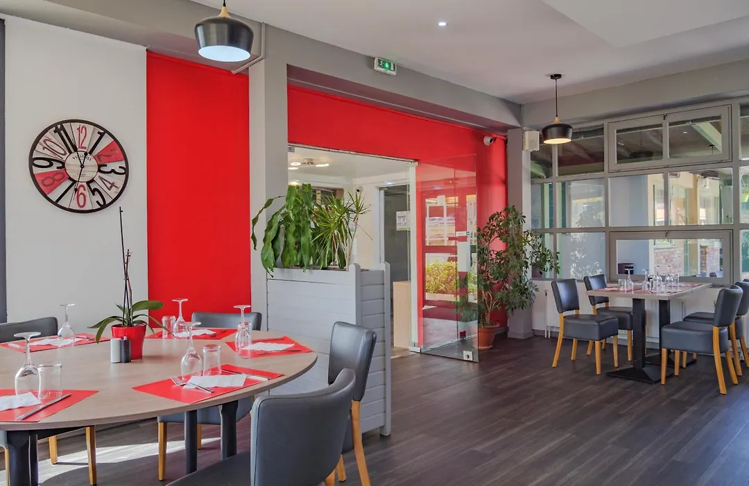 Hotel Restaurant Les Jardins D'Epône-1
