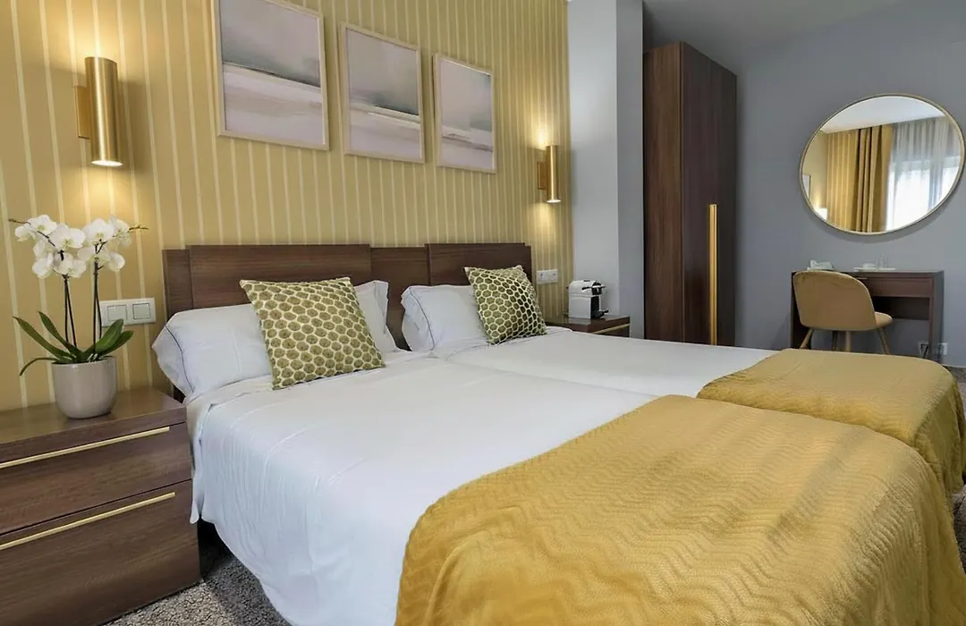 Hotel Arcos Catedral-1
