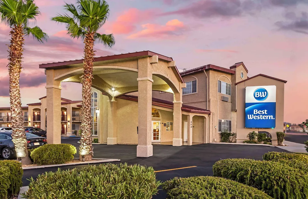 Best Western China Lake Inn-1