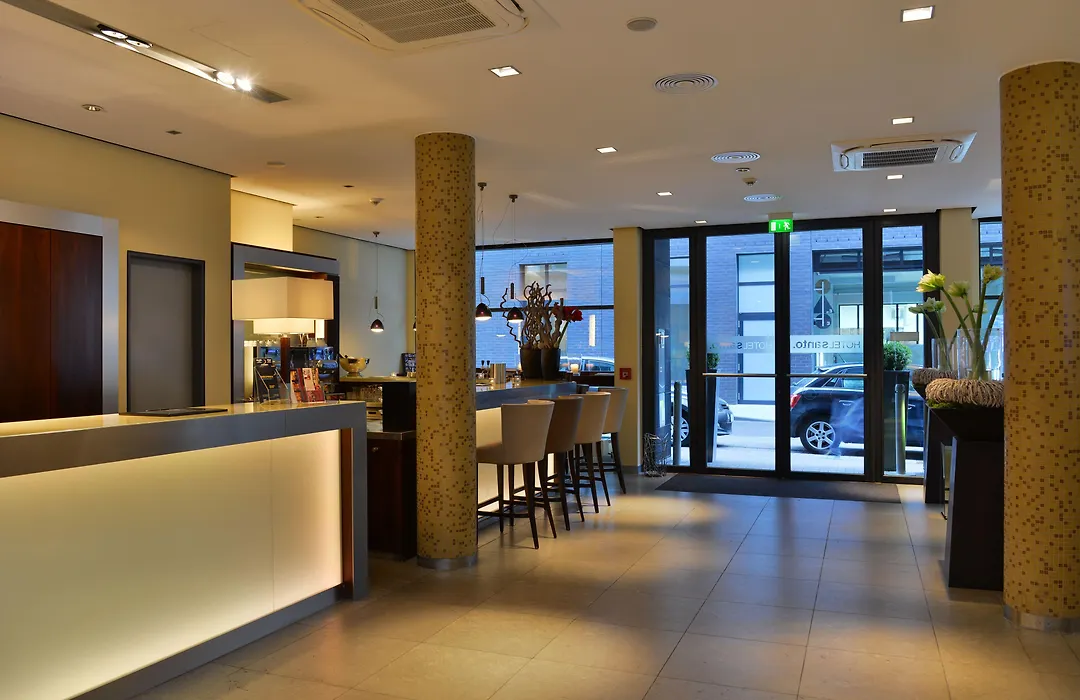 Hotel Santo-1