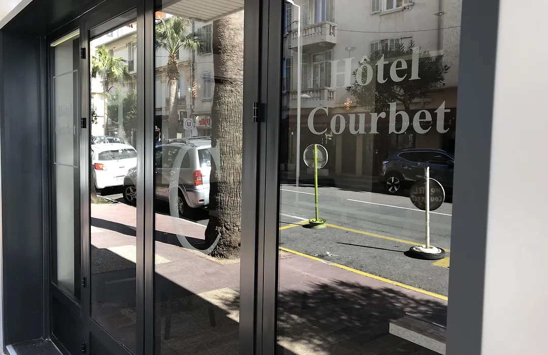 Hotel Courbet-1