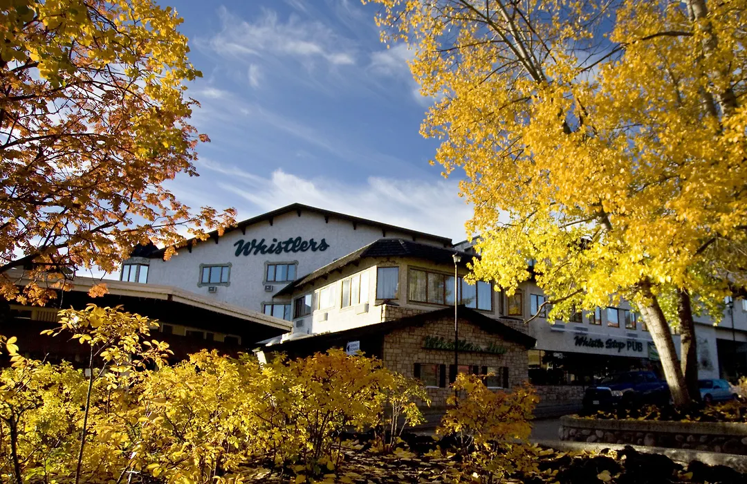 Whistler'S Inn-1