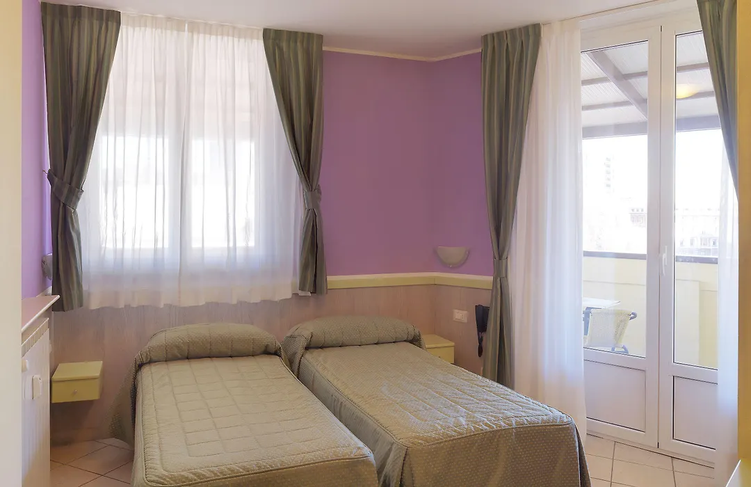 Hotel Arco Romana-1