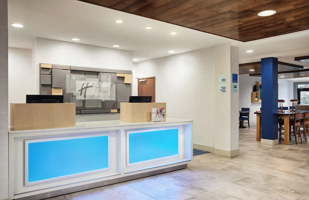 Holiday Inn Express Hotel & Suites Salem By Ihg-1