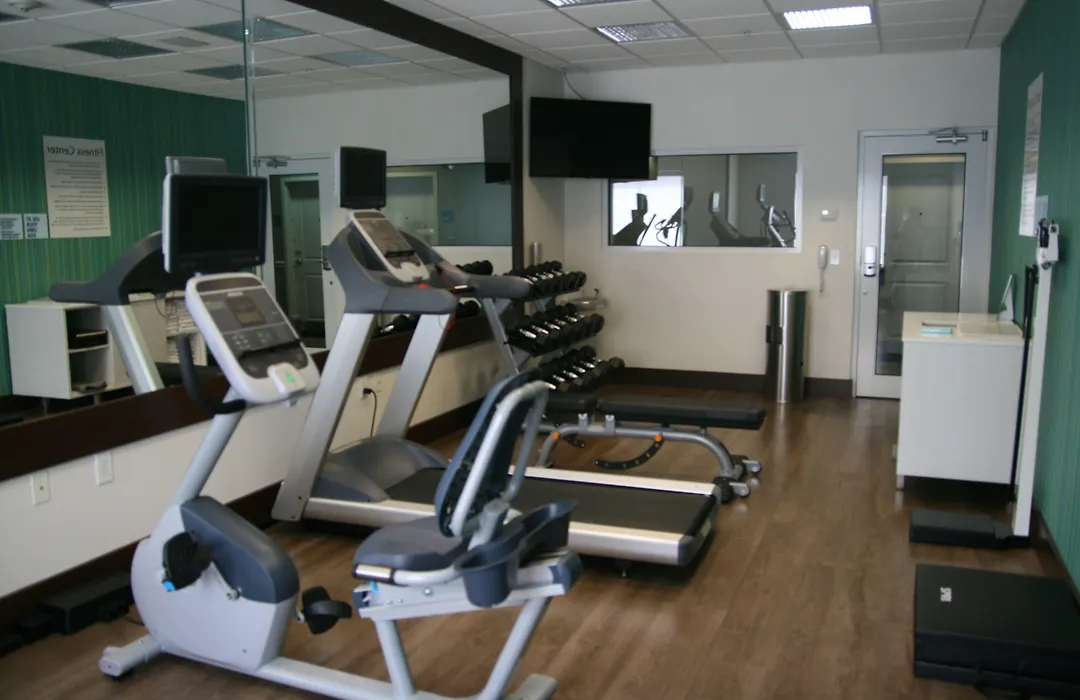 Holiday Inn Express Hotel & Suites Clute-Lake Jackson By Ihg-1