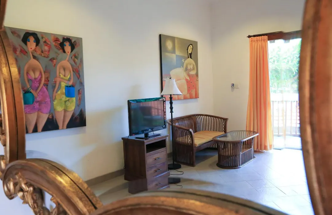 Aquarius Beach Hotel-1