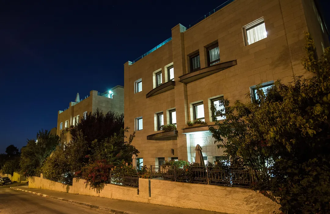 Rafael Residence Boutique-1