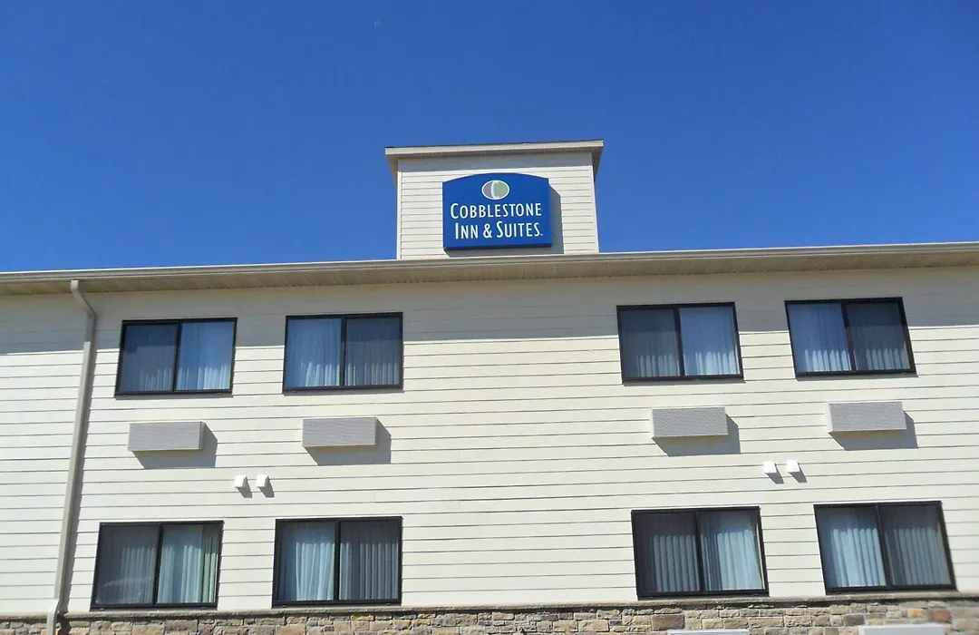 Cobblestone Inn & Suites - Fort Dodge-1