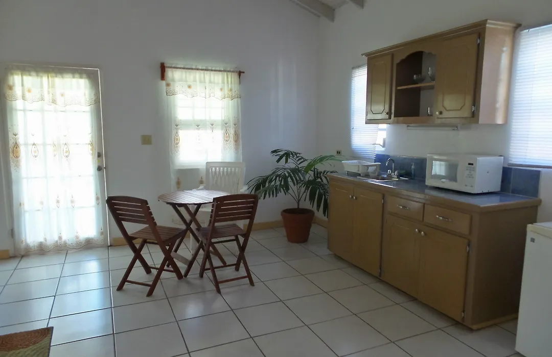 Coco Rose Guesthouse-1