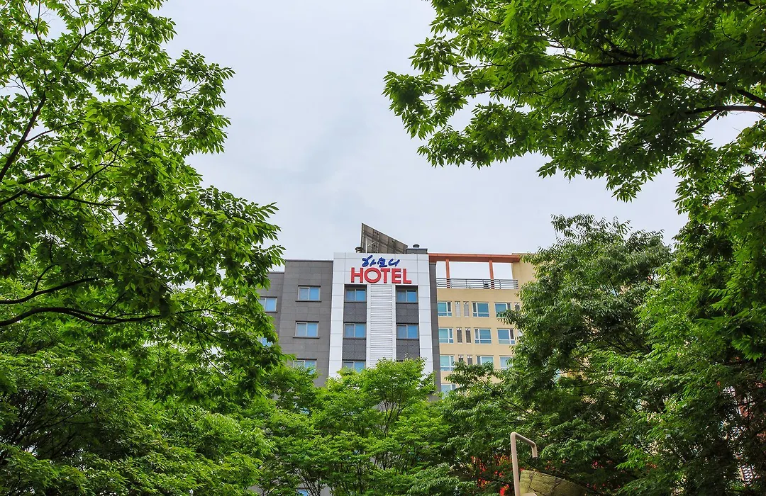 Harmony Hotel-1