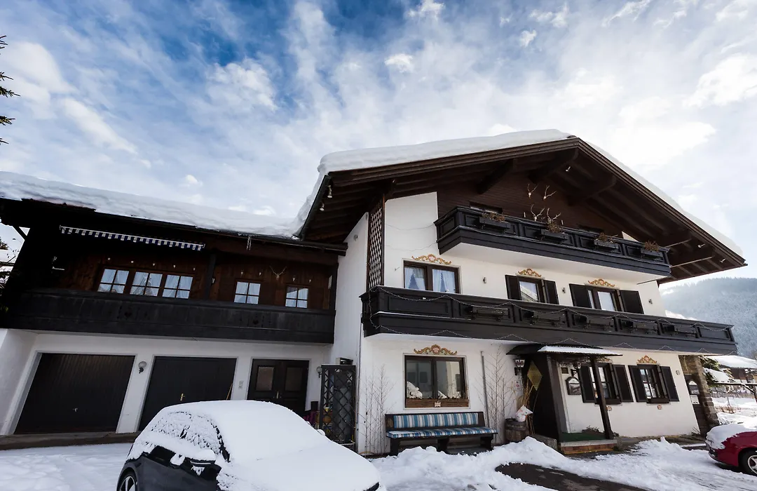 DEVA Hotel Kaiserblick-1