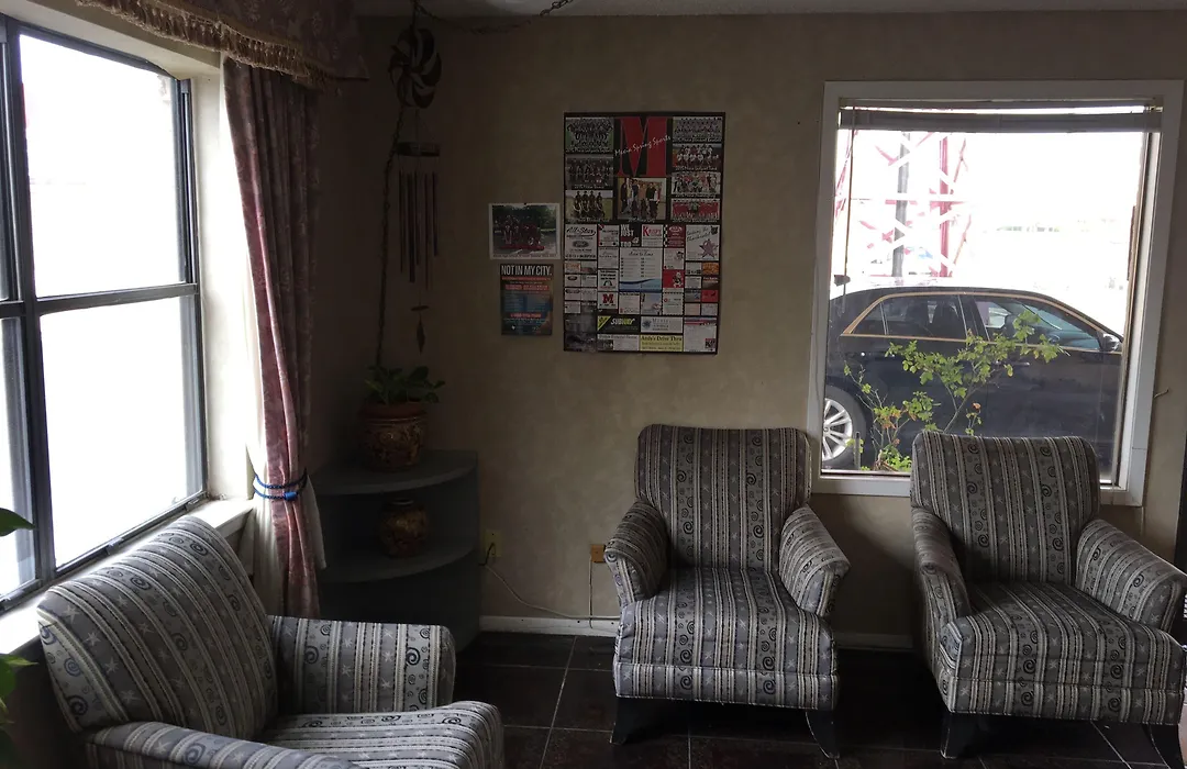 The Inn At Mexia-1