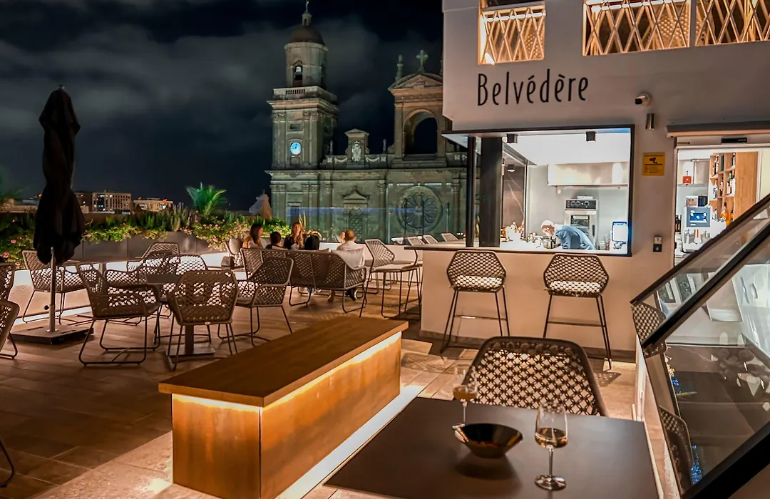 Boutique Hotel Cordial Plaza Mayor de Santa Ana-1
