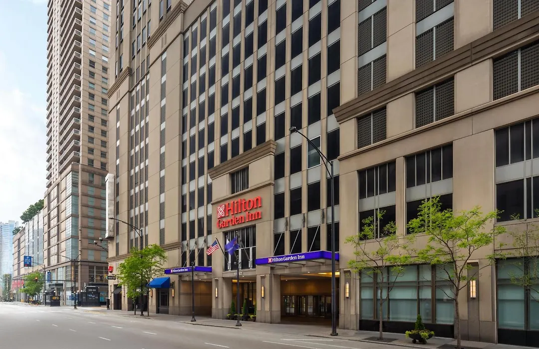 Hilton Garden Inn Chicago Downtown/Magnificent Mile-1