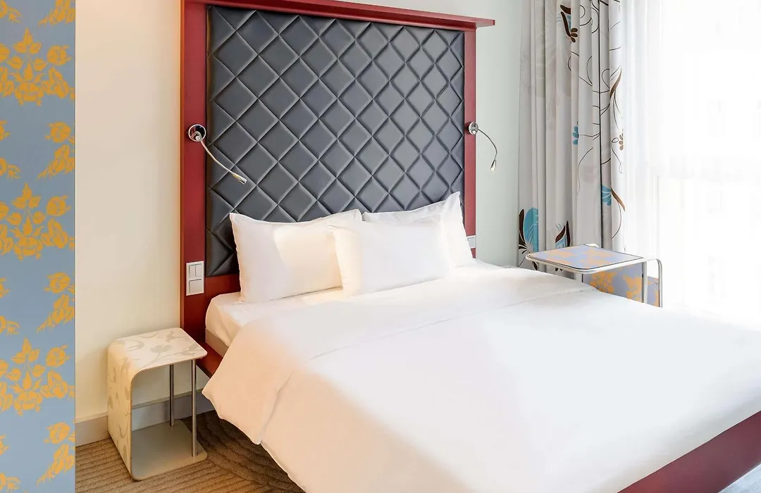 Ibis Styles Hotel Berlin Mitte-1