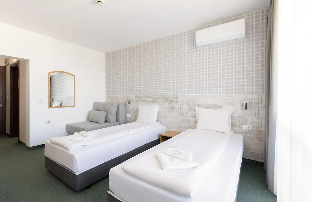 Hotel Iceberg Bansko-1
