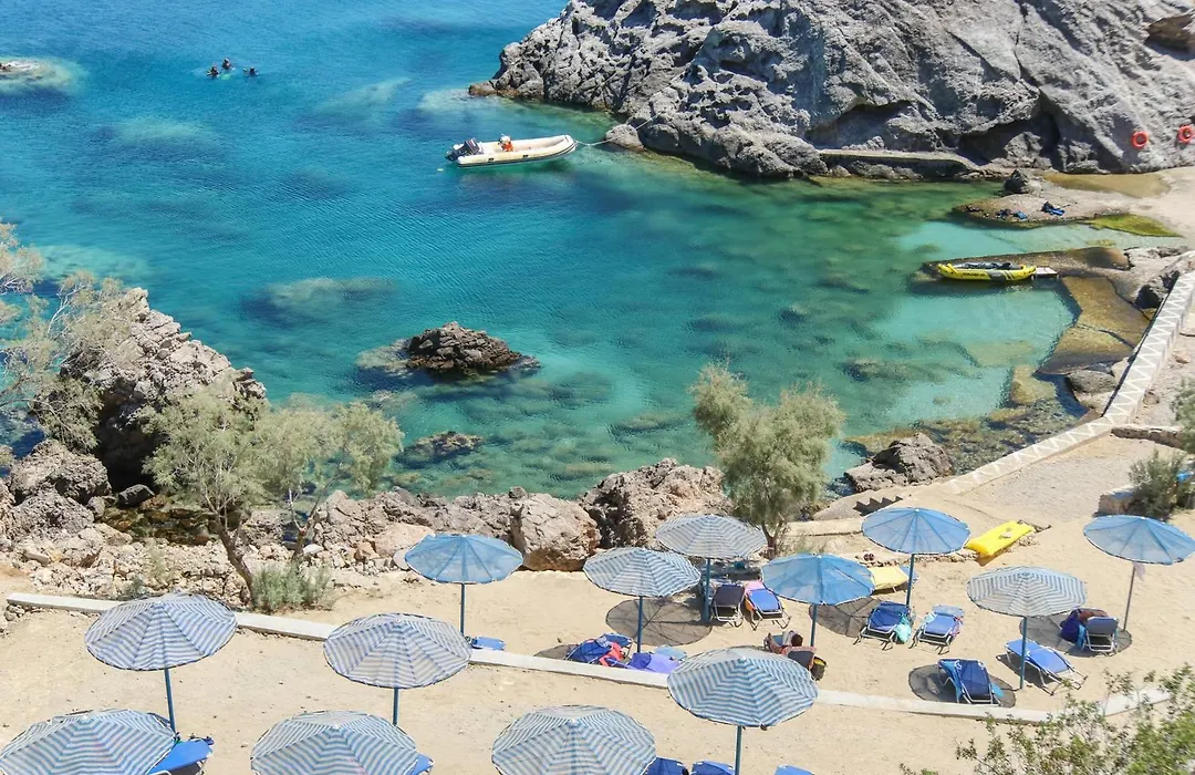 Castelia Bay Hotel-1