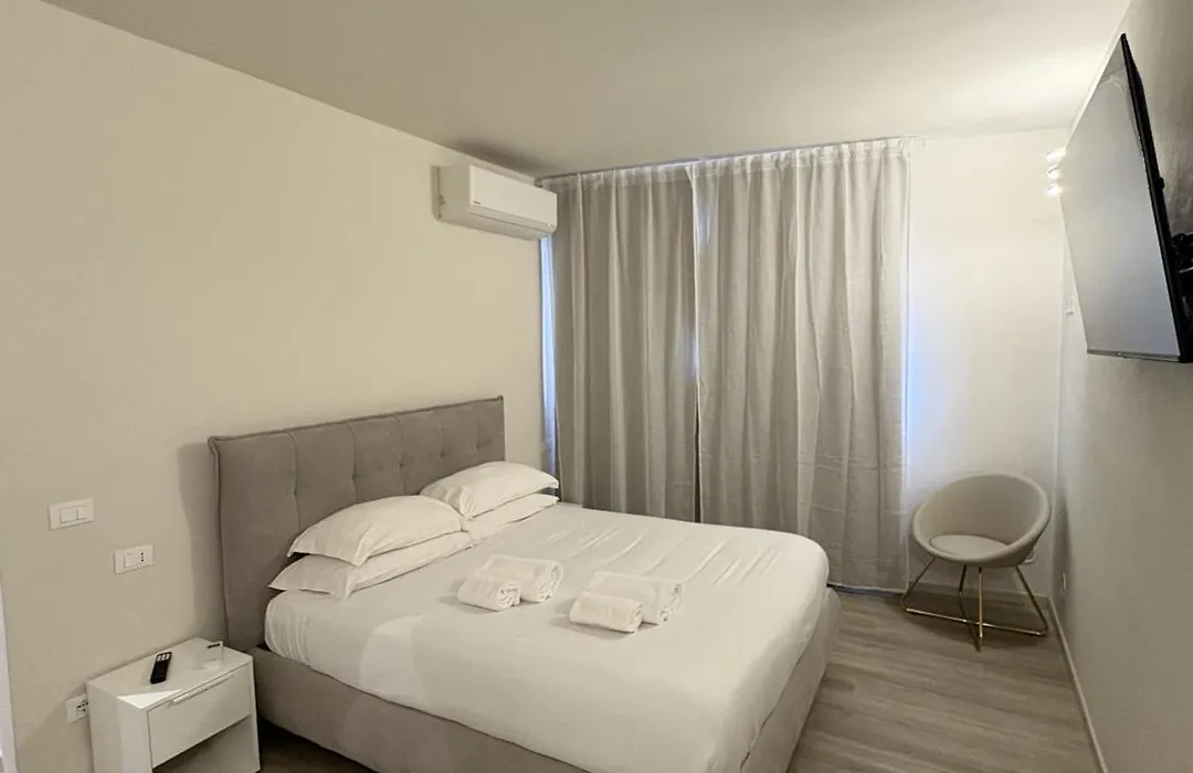 7Suites-1